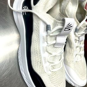 COPY - Steph curry flow 8 basketball shoes